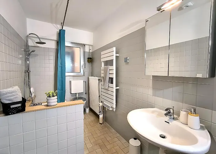 Le Spacieux - Centre-ville - 4 - 8 Pers Apartmán Sarreguemines